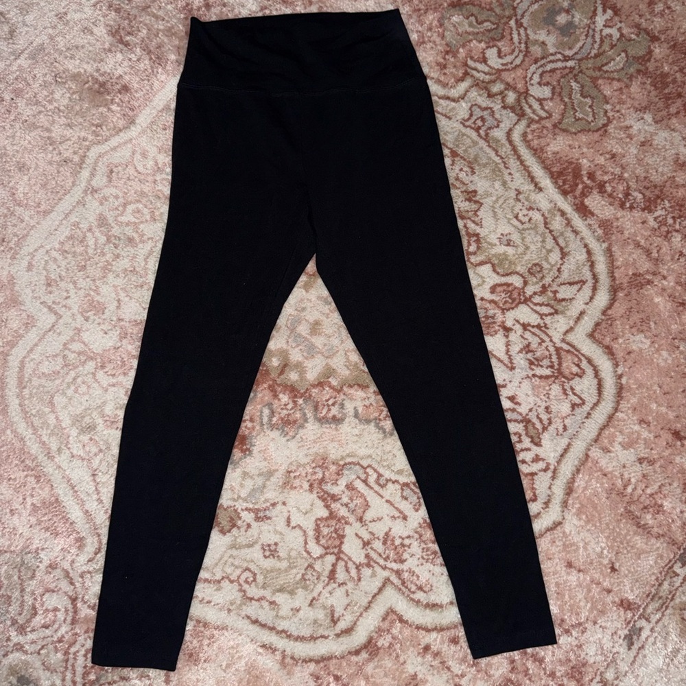 Black High-Waisted Arie Leggings
